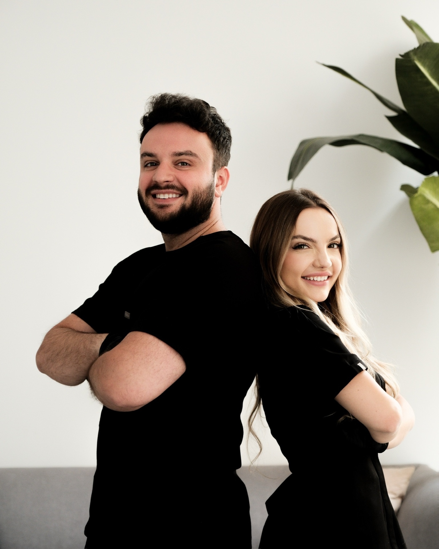 Dr. Gasper e Dr. Sindi Bendo — garanzie e assistenza European Dental Clinic
